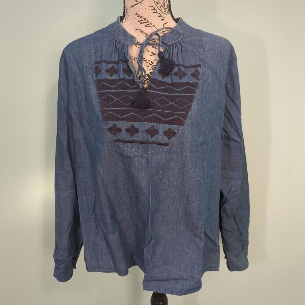 LOFT Outlet Lounge L/S Blue Chambray Popover Top extra Small boho tassel Shirt